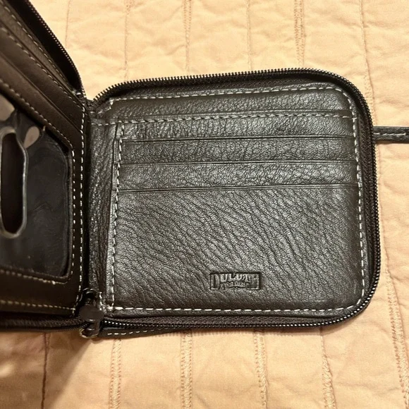 Duluth Dark Brown Leather Wallet - Picture 4 of 4